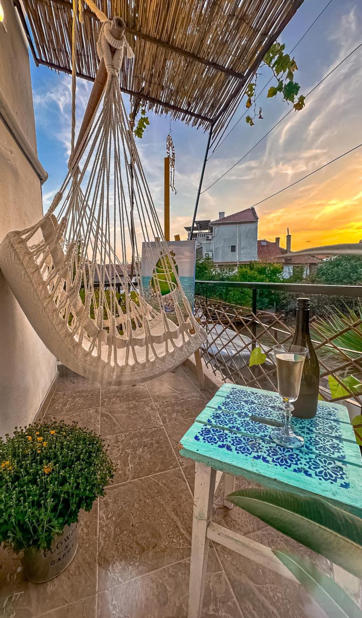 Guest House Hei Taka โซโซโปล ภายนอก รูปภาพ
