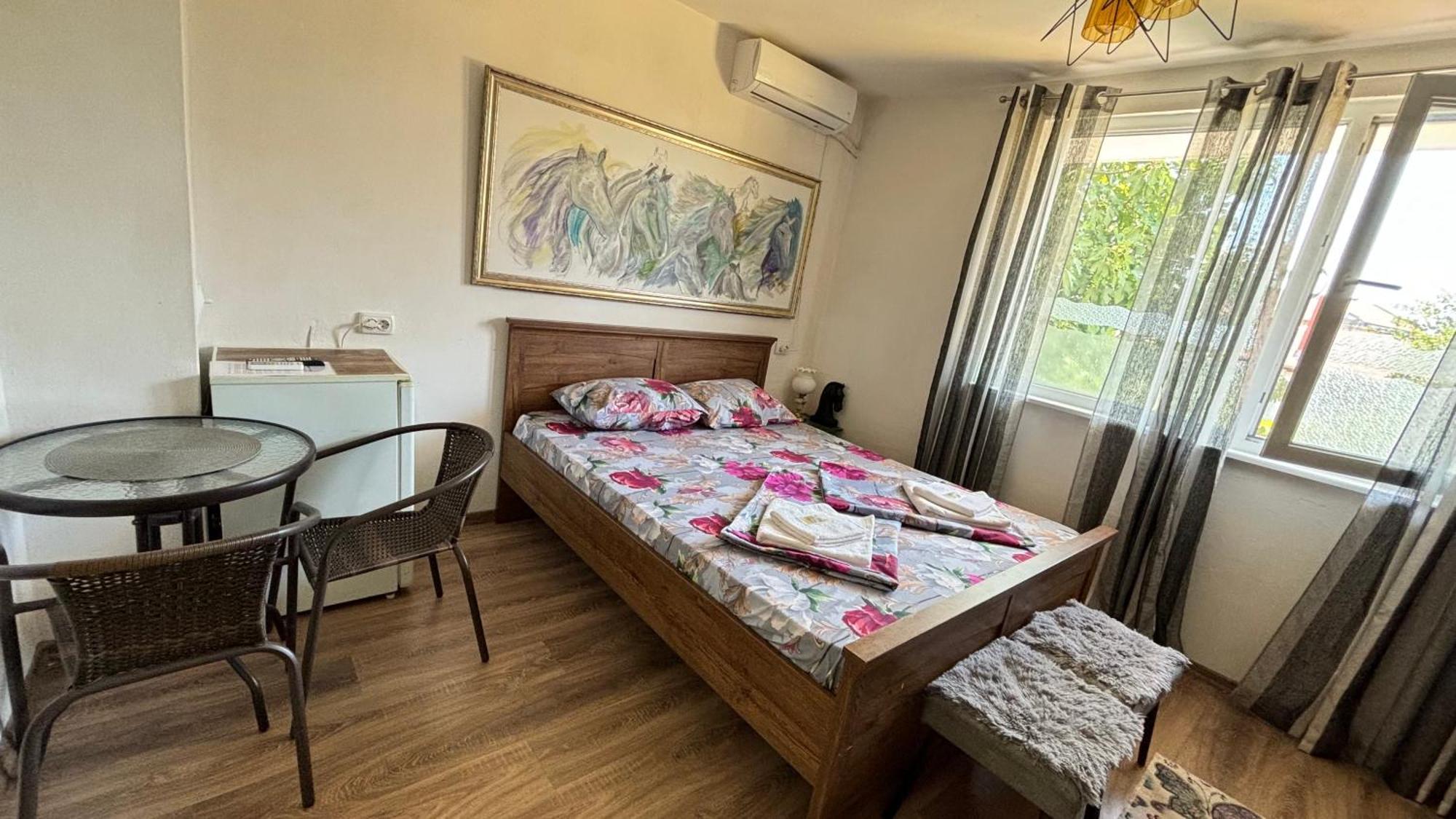 Guest House Hei Taka โซโซโปล ภายนอก รูปภาพ